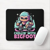 Chillin" mit Bigfoot Alpiner Wintersportort Snowbo Mousepad (Mit Mouse)