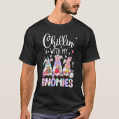 Chillin mit meinen Gnomen Funny Eggs Gnome Osterfe T-Shirt (Vorderseite)