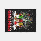 Chillin With My Gnomies Funny Christmas Family Fri Fleecedecke (Vorderseite (Horizontal))