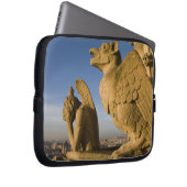 Chimera auf der Fassade der Kathedrale Notre Dame, Laptopschutzhülle (Vorne Rechts)