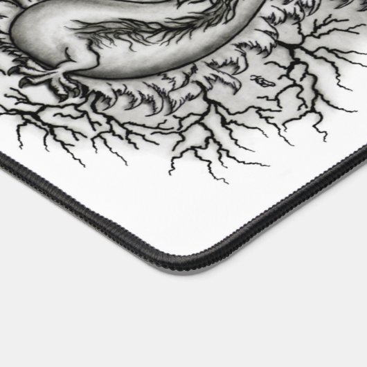 China Dragon, Schwarzweiß-Design in Tattoostyl Schreibtischunterlage (Ecke)