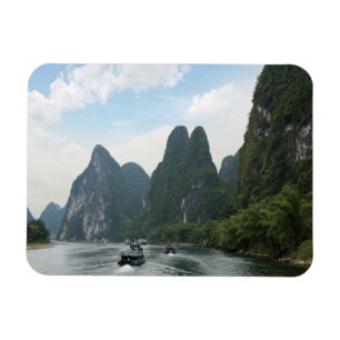 China, Guilin, Li Fluss, Flussboote säumen den Magnet