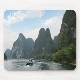 China, Guilin, Li-Fluss, Flussboote säumen den Mousepad