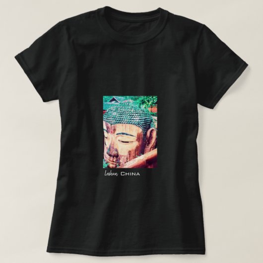 China Reise Leshan Riant Buddha T-Shirt (Design vorne)