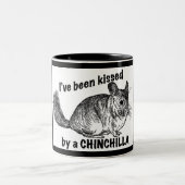 Chinchilla Kisses Zweifarbige Tasse (Mittel)