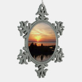 Chincoteague Sunset II Virginia Landschaft Schneeflocken Zinn-Ornament (Links)