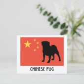 Chinesische Flagge mit Mops Postkarte (Stehend Vorderseite)