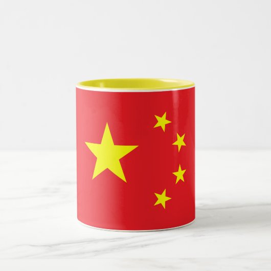 Chinesische Flagge Zweifarbige Tasse (Mittel)