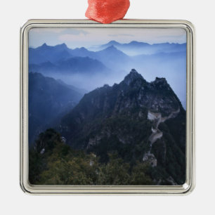 Chinesische Große Mauer im Morgennebel Ornament Aus Metall