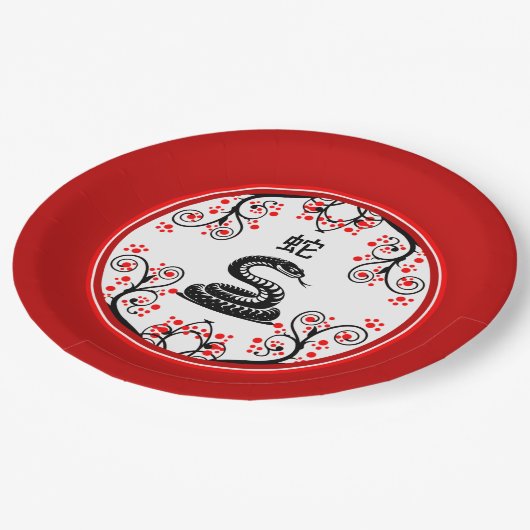 Chinesische Schlange und rote Blüten Pappteller (Schrägansicht)