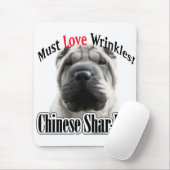 Chinesische Shar-Pei muss Liebe Falten. Mousepad (Mit Mouse)