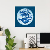Chinesischer Drache, Indigoblau und Weißes Poster (Heimbüro)