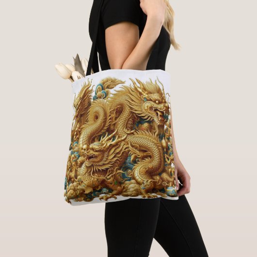 chinesischer Drache Tasche (Von Nahem)