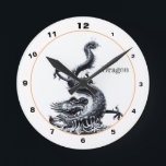 Chinesischer Drache und Zuhause Glücksschützer / D Runde Wanduhr<br><div class="desc">WALL CLOCKS: Chinesischer Drache- und Lucky-House-Beschützer. Ein legendäres, schlangenähnliches Wesen, das in der Folklore vieler Kulturen auf der ganzen Welt erscheint. In asiatischen Legenden war es diejenige, die die Welt der Götter mit der menschlichen Welt verbindet. Spiritueller Botschafter der Erleuchtung Wesen. Kunst/Meisterwerke Serie - Alte China. Original Fotografie/Kunst/Design von work4dream....</div>