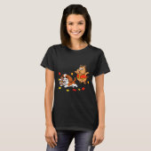 Chinesischer Pferd Cavalier King Charles Spaniel G T-Shirt (Vorne ganz)