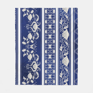 Chinesisches Blumenblau: Vintage Wasserfarbengrenz Fleecedecke