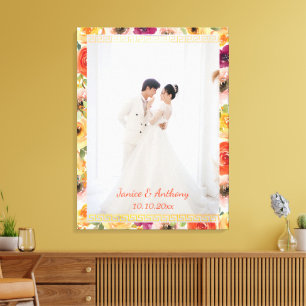 Chinesisches Hochzeitspaar mit Blumenrahmen Foto o Leinwanddruck