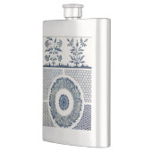 Chinesisches Medaillon: Indigoblaue Chinoiserie Flachmann (Links)