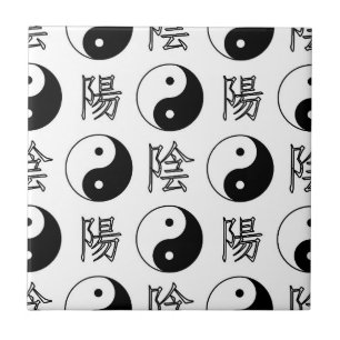 Chinesisches Muster des weißen Yinyang-Symbols Fliese
