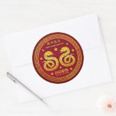 Chinesisches Neujahr 2025 Goldschlange auf Red Lar Runder Aufkleber (Umschlag)