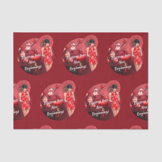 Chinesisches Neujahrsmädchen mit einem roten Regen Seidenpapier (Vorderseite)