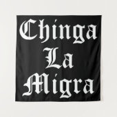 Chinga LA Migra Wandteppich (Vorderseite)