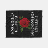 Chingona Bonita Cabrona Hispanic Chicana Feminist Fleecedecke (Vorderseite (Horizontal))