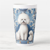 Chinoiserie Bichon Frise Latte Tasse (Vorderseite)