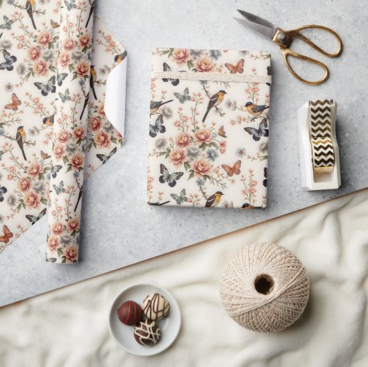 Chinoiserie Bird and Butterfly Harmonie Geschenkpapier (Kunsthandwerk)