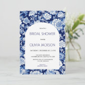 Chinoiserie Blue Floral Bridal Dusche Einladung (Stehend Vorderseite)