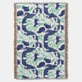 Chinoiserie Blue Mint Black Cat-Whimsical Decke (Vorderseite Vertikal)