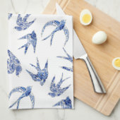 Chinoiserie Chic Bird Swallows Blue n White Mosaik Geschirrtuch (Viertel Falte)