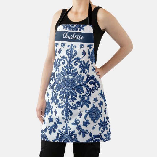 Chinoiserie Chic Navy Blue Flower Ornament Pattern Schürze (InSitu)