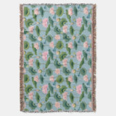 Chinoiserie Lotus Pond and Dragonfly Throw Blanket Decke (Vorderseite Vertikal)