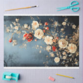 Chinoiserie Midnight Blue, Dark Moody Florals Seidenpapier (Basteln)