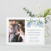 Chinoiserie Monogram Christmas Baby Boy Birth Ankündigung (Stehend Vorderseite)