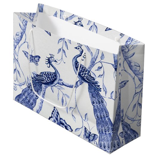Chinoiserie Peacock Floral Navy Blauer Brautparty Große Geschenktüte (Vorderseite Schrägansicht)
