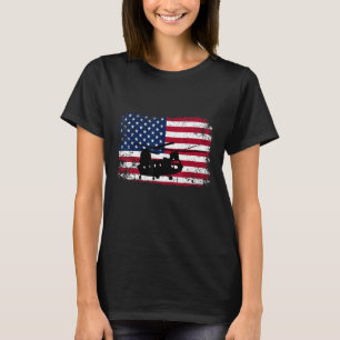 Chinotic CH-47 Chinook Helicopter American Flag T-Shirt
