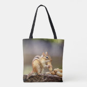 Chipmunk, der eine Erdnuss isst Tasche (Rückseite)