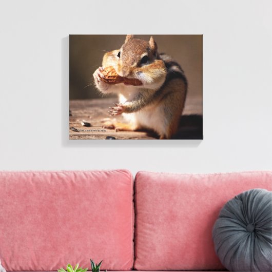 Chipmunk, der sein Gesicht erstickt Leinwanddruck (Insitu (Wohnzimmer))