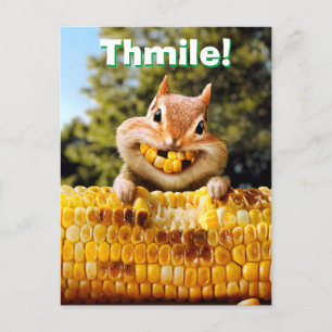 Chipmunk Eating Corn Einladungspostkarte