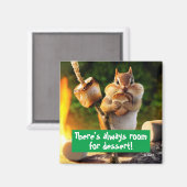 Chipmunk Eating Marshmallow Magnet (Vorderseite/Rückseite)