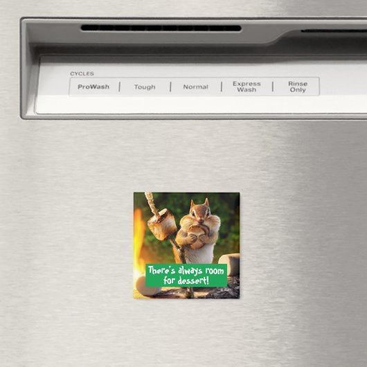 Chipmunk Eating Marshmallow Magnet (In Situ (Geschirrspüler))