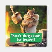 Chipmunk Eating Marshmallow Magnet (Vorne)