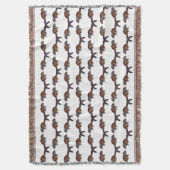 Chipmunk Frenzy Throw Blanket (Farbe auswählen) Decke (Vorderseite Vertikal)