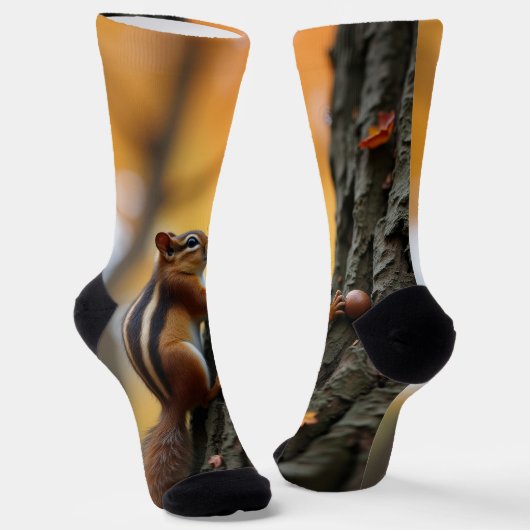 Chipmunk in einem Baum Socken (Gewinkelt)