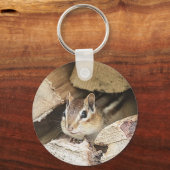 Chipmunk in einem Holzstapel Schlüsselanhänger (Vorderseite)