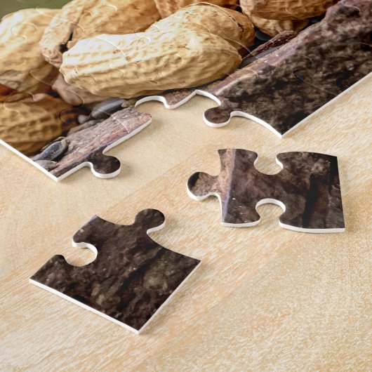 Chipmunk isst Erdnuss Puzzle (Seite)