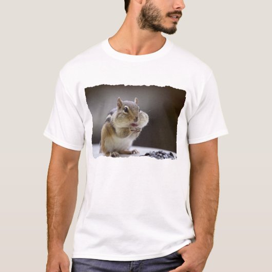 Chipmunk mit Backen-vollem Foto T-Shirt (Vorderseite)