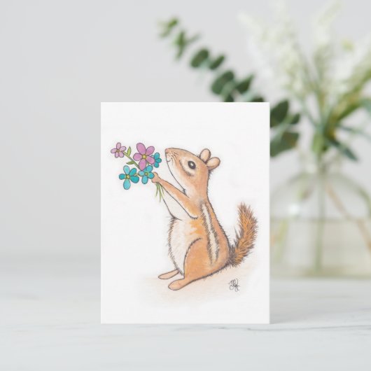 Chipmunk mit Blume Bouquet Postkarte (Stehend Vorderseite)